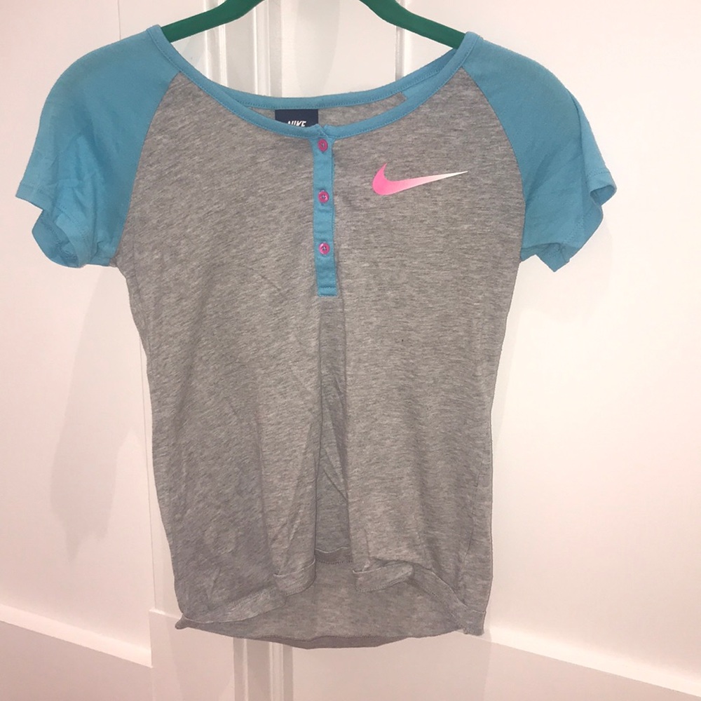 Gray & Blue Nike T-shirt